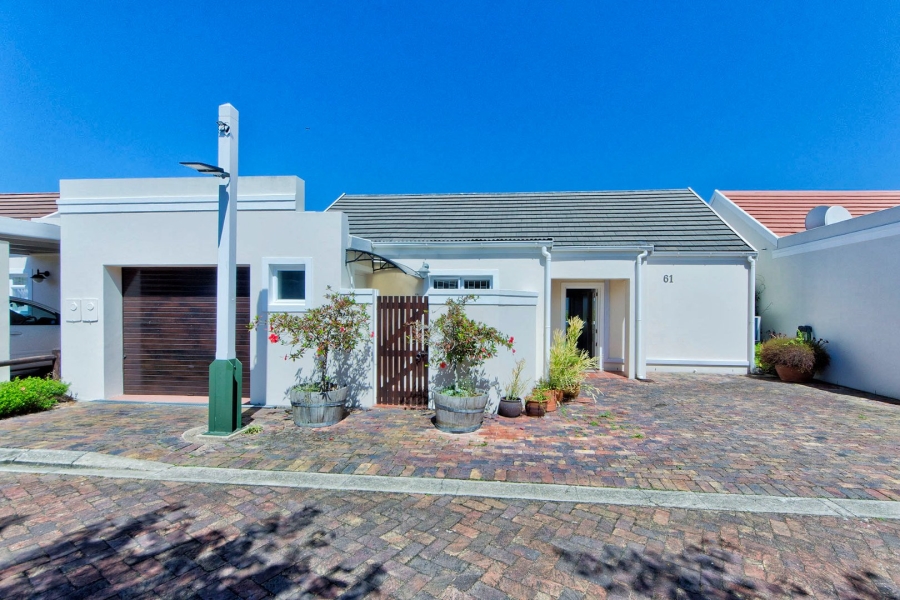 3 Bedroom Property for Sale in Hunter Village Western Cape